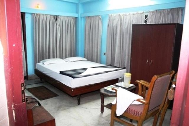 Hotel Sambit Palace Bhuvanesvar Kültér fotó
